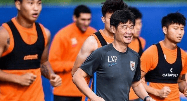 鲁能创净角逐时间新高 李霄鹏布阵越发成熟 但喊夺冠还为时过早_开云电竞app下载安装(图5)
鲁能创净角逐时间新高 李霄鹏布阵越发成熟 但喊夺冠还为时过早_开云电竞app下载安装(图5)