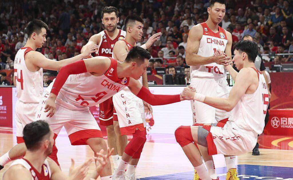 【开云电竞】
亚洲杯即将重启 中国男篮以最强阵容出征还是派出青年军磨炼？(图11)